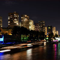 Paris, La ville lumière